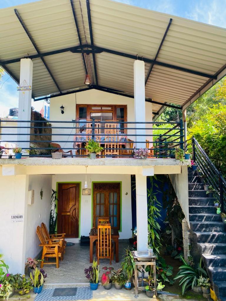 Mellow Homestay Ella Buitenkant foto