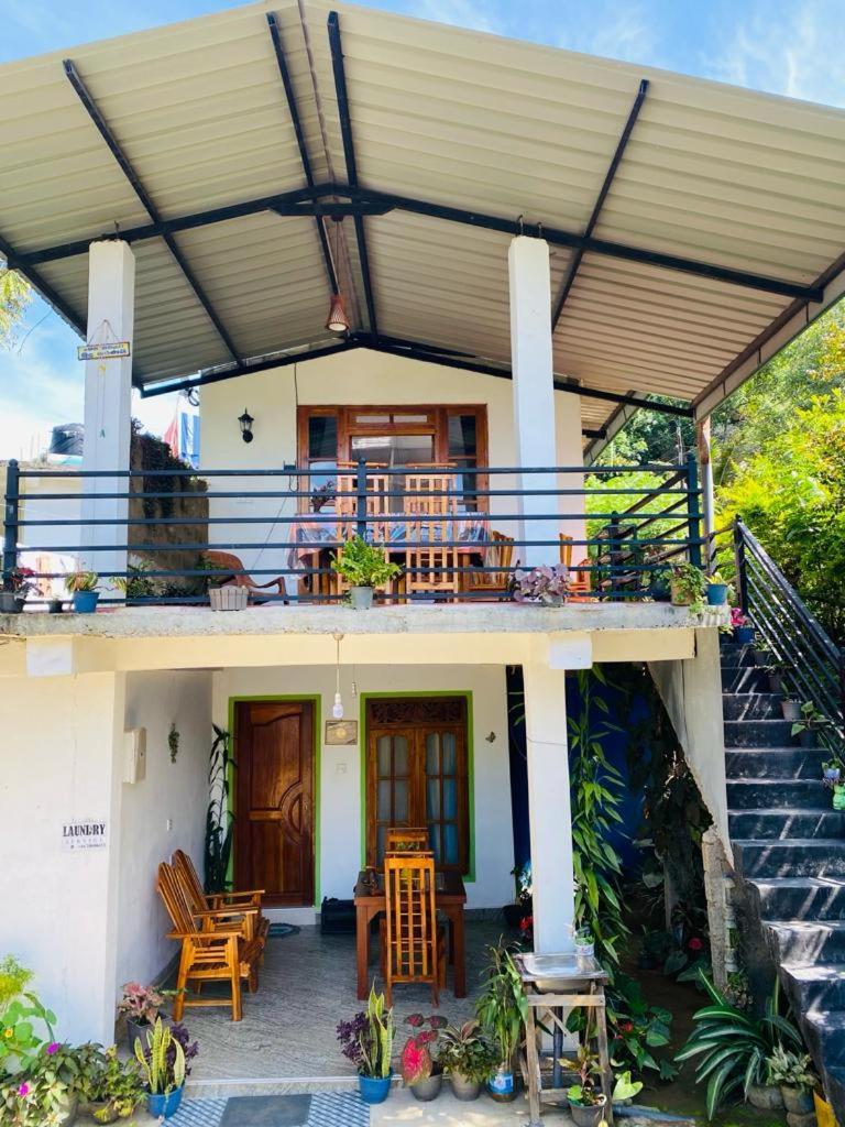 Mellow Homestay Ella Buitenkant foto