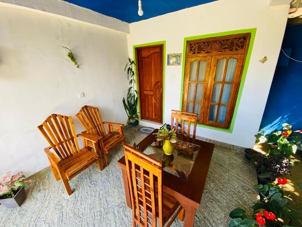 Mellow Homestay Ella Buitenkant foto